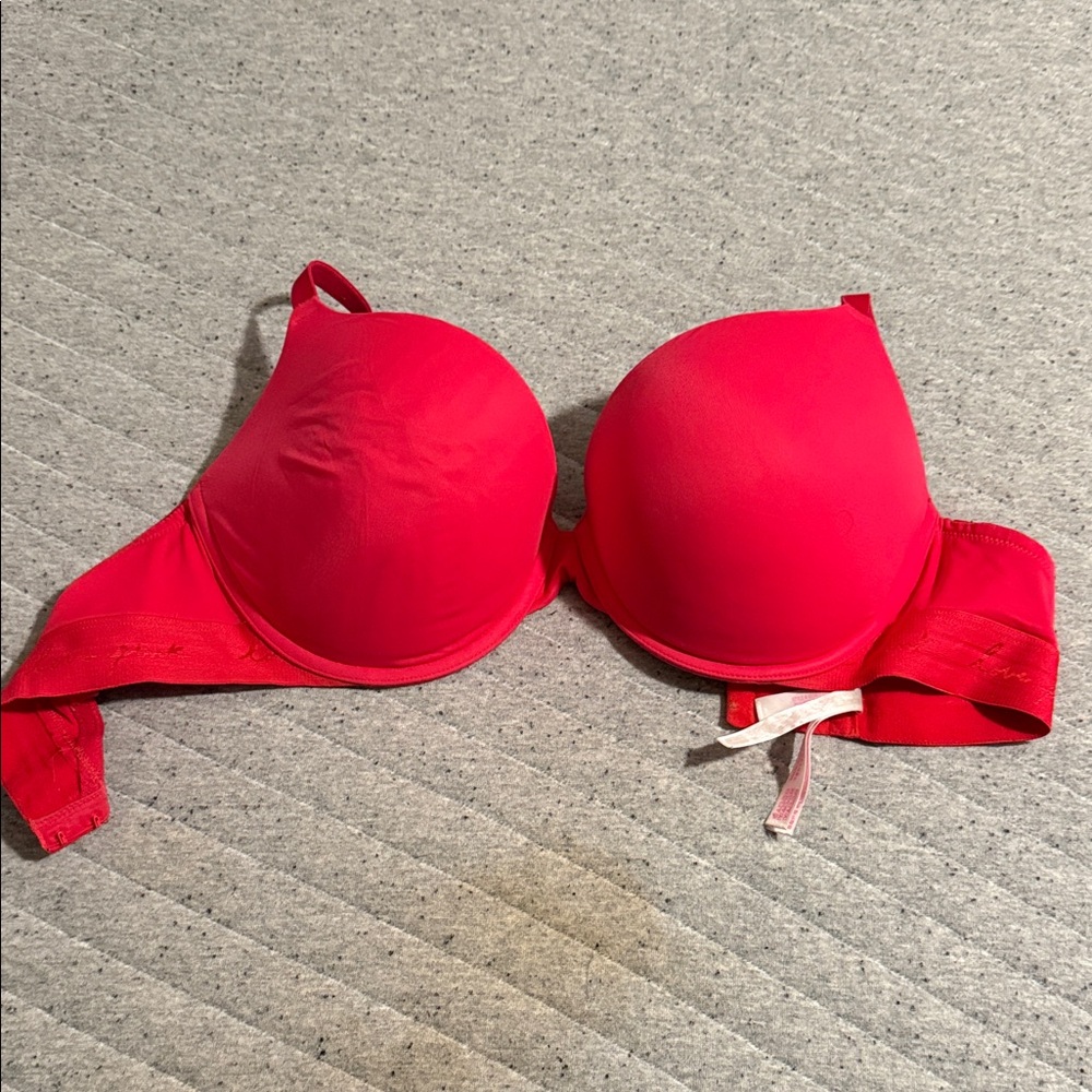 PINK Victoria's Secret Vibrant Pink Bra
